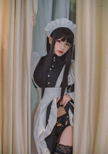 五月天婷婷老师激情俺也来_720电影在线看