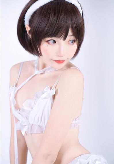 最新自拍偷拍_BD韩语免费高清观看