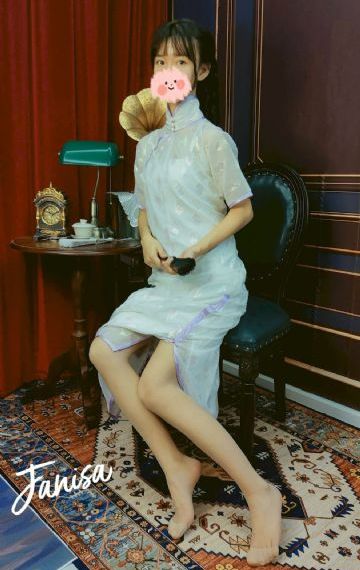 俄罗斯黄色片_720高清免费观看