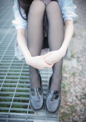 欧美翘臀美女后进式视频_BD英语免费电视剧