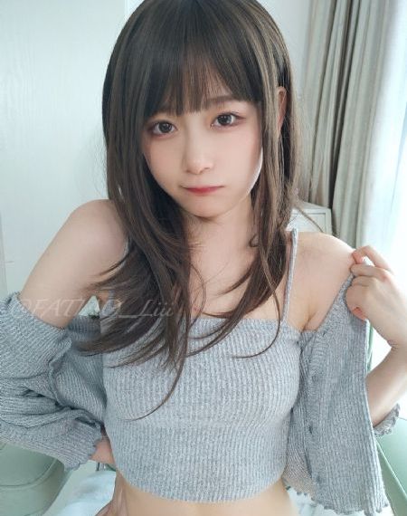 亚洲国产专区_青苹果乐园免费高清观看