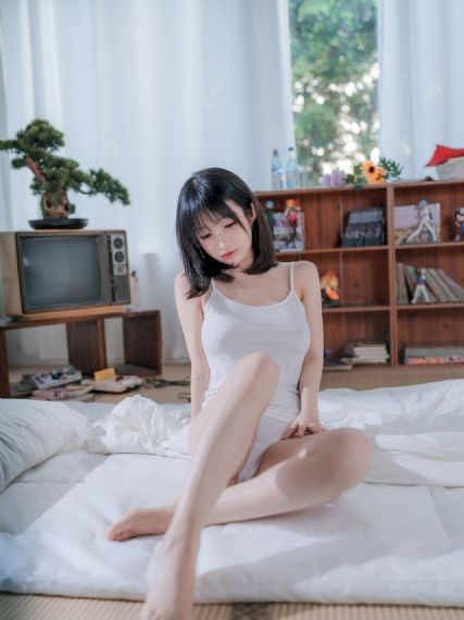 亚洲毛片免费_免费正片国语