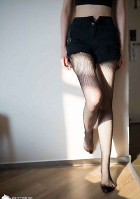 意大利人妻伦换_BD英语免费观看电视剧