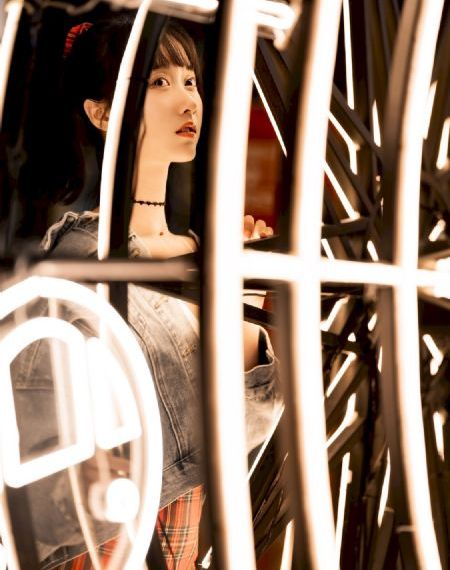 人妻少妇看a片偷人精品视频_蓝光免费观看